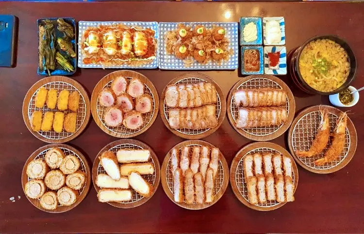 돈 잘버는 젊은사장 돈까스 소스 대신 소금, 와사비, 젓갈에 찍어먹는 족발 카츠, 수육 돈가스, 떡갈비 가스 홍대입구역 연남동 맛집 서장훈 주우재 추천 소개