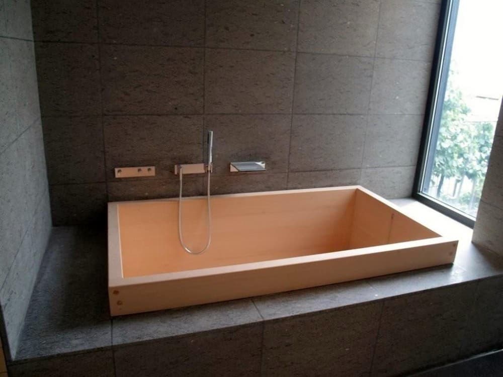 일본 전통 히노끼 욕조의 매력