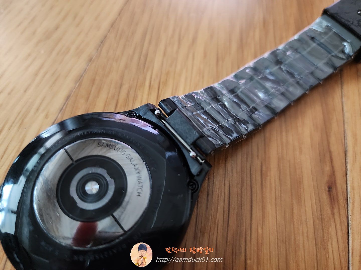 갤럭시 워치 메탈 밴드 교체기