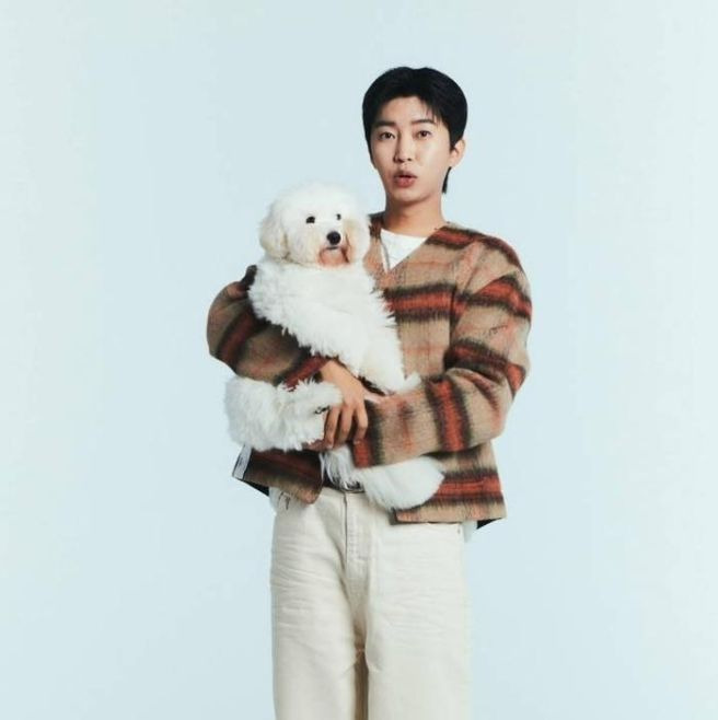 임영웅 반려견 시월이 총정리｜견종 코통 드 튈레아르&middot;나이&middot;생일&middot;입양 사연&middot;또또 뮤직비디오