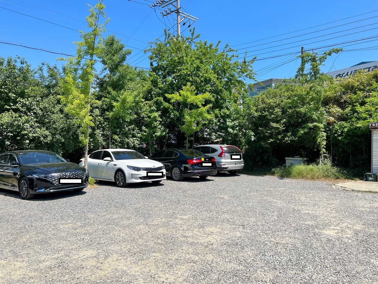 퓨전굽는삼계탕 주차장