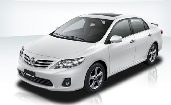 토요타 코롤라 사진