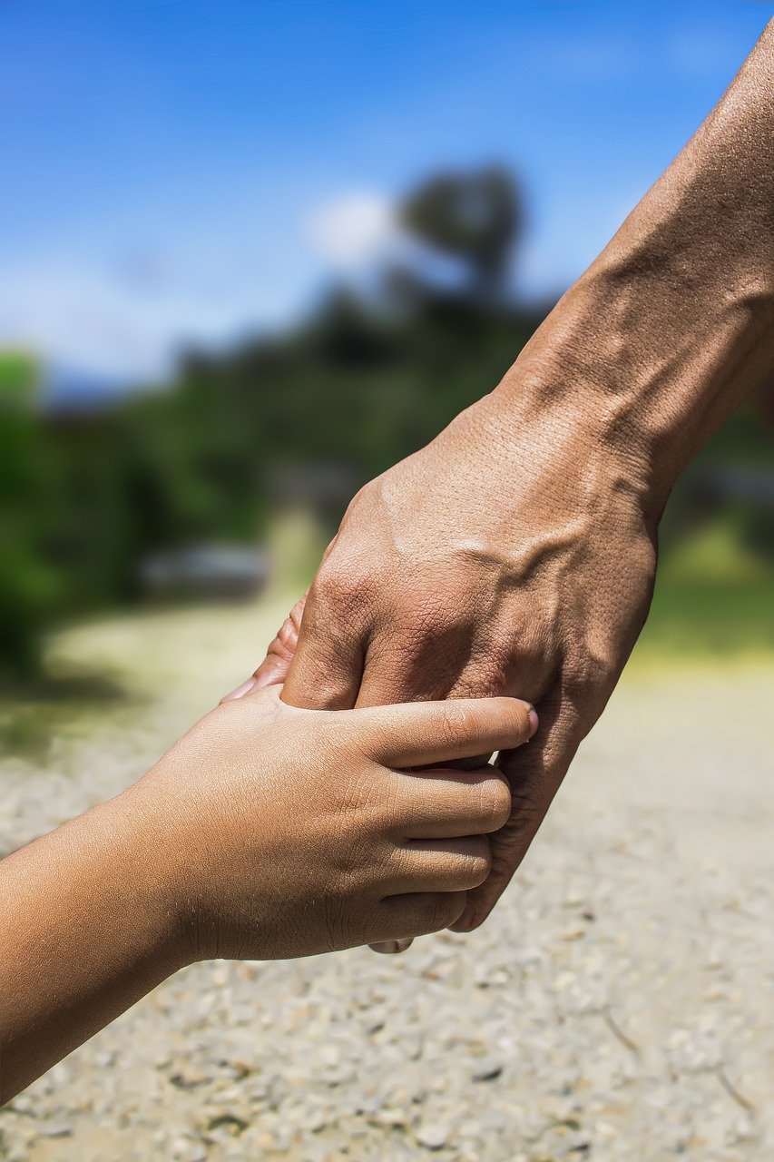 손에 힘이 잘 안 들어가는 느낌, 단순 근력 문제가 아닐 수도 있습니다