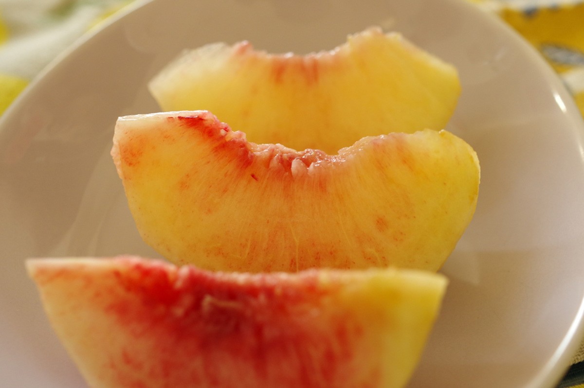 복숭아와 함께 먹으면 안 되는 음식 4가지