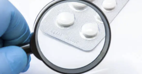 Wearable Biosensor + Metabolomics 연계 – 환자 맞춤형 실시간 약물 모니터링의 미래