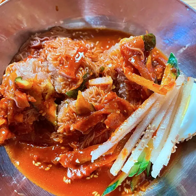 줄서는식당 김준호 추천 가오리회 듬뿍 회냉면, 마라 갈비찜 맛있는 식당 마포 공덕역 맛집 소개