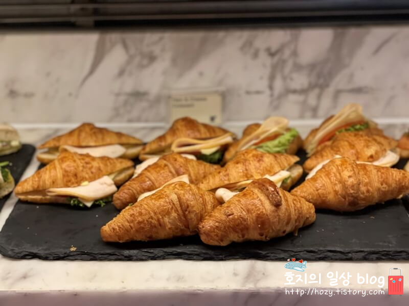 JW메리어트 싱가포르 이그제큐티브 라운지 샌드위치2