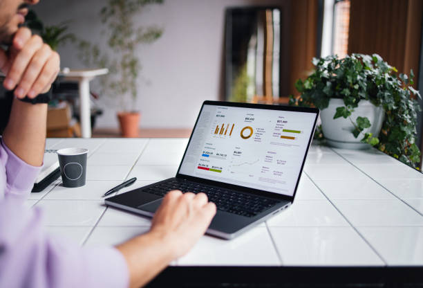 디지털노마드 라이프를 위한 노트북 & 기어 추천 (2025년 최신판)