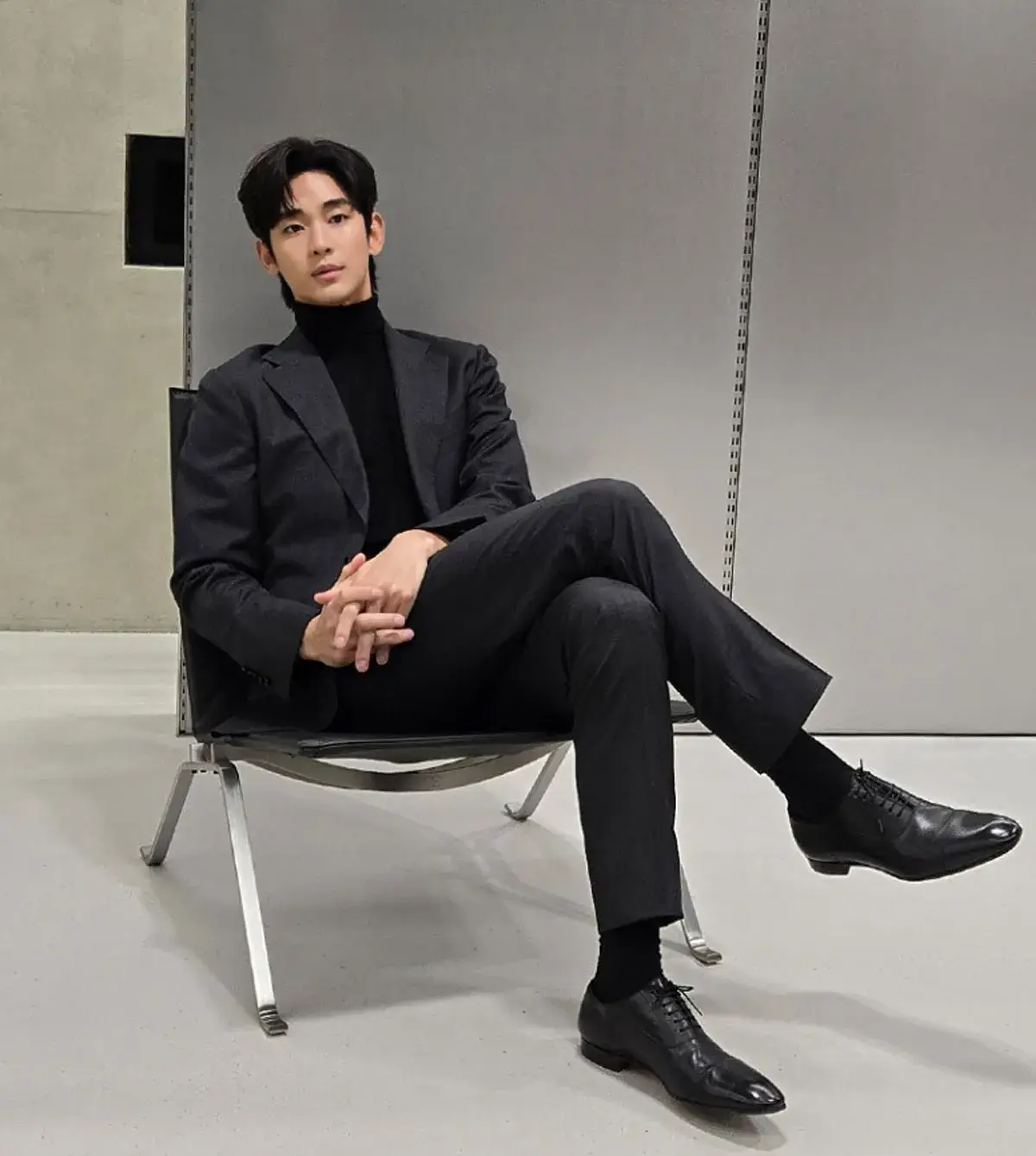 김수현 사주 팔자 분석 풀이