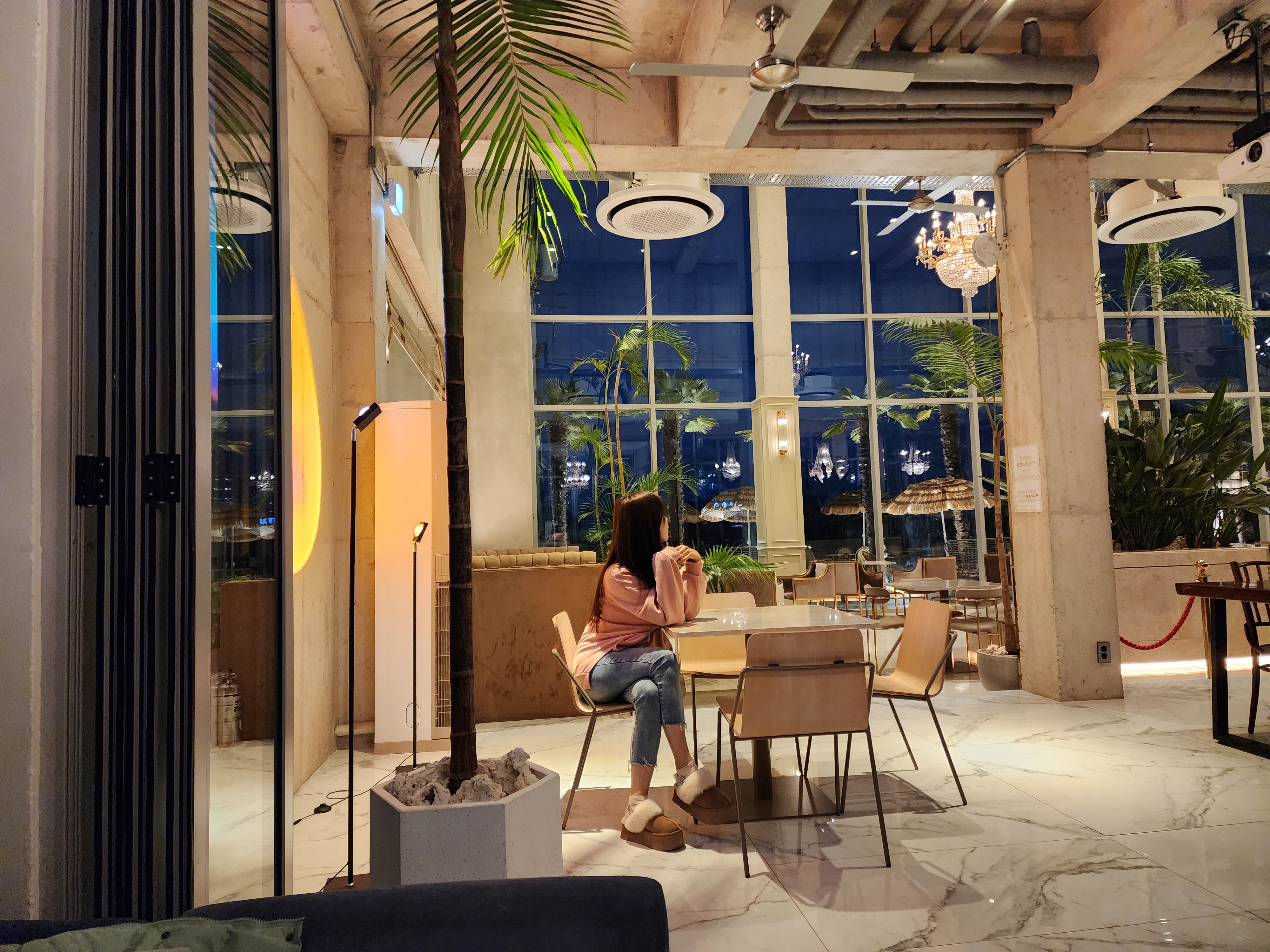 함평 키친205 카페 내부