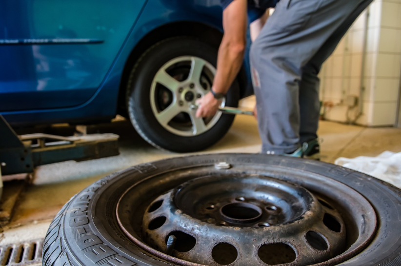 겨울철 타이어 적정 공기압은 얼마?