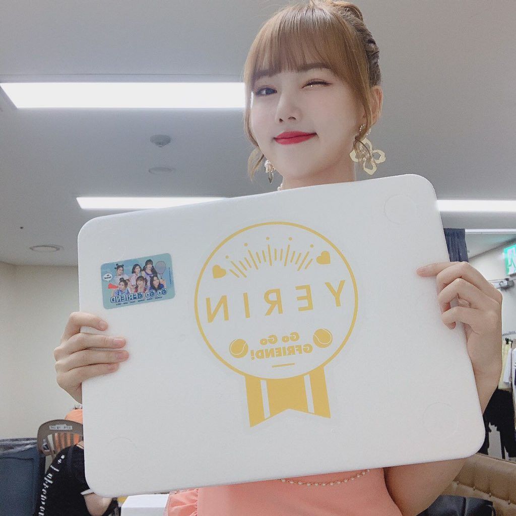 여자친구 팬사인회 사진 모음