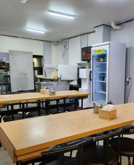 생방송투데이 막 퍼주는 집 얼만데요? 서울 광진구 중곡역 5000원 칼국수 맛집 이상홍두깨손칼국수