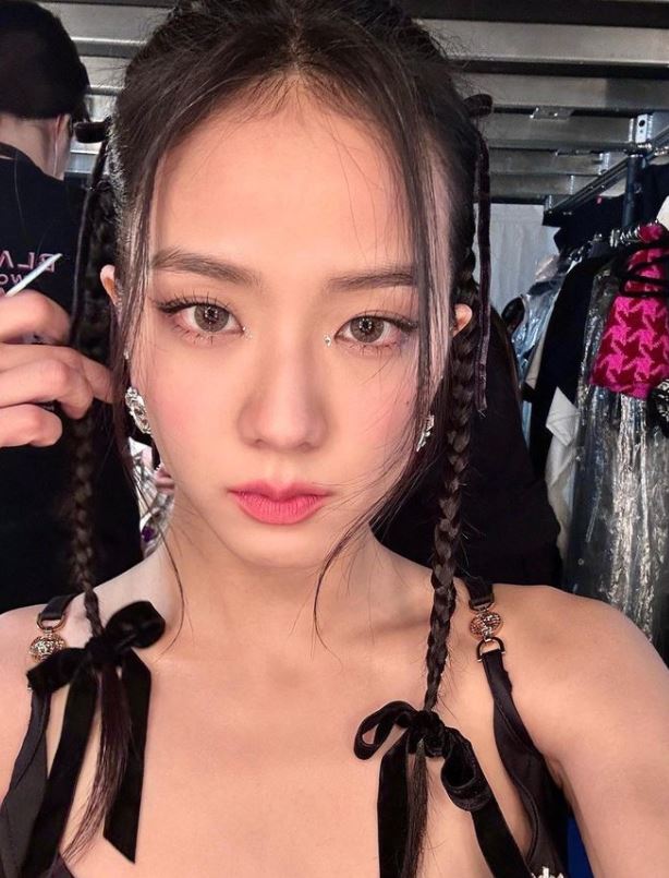 지수 유튜브 개설