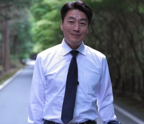 마츠다 부장 프로필 국적 직업 군대 혼혈 나이 가족 결혼 아내 인스타