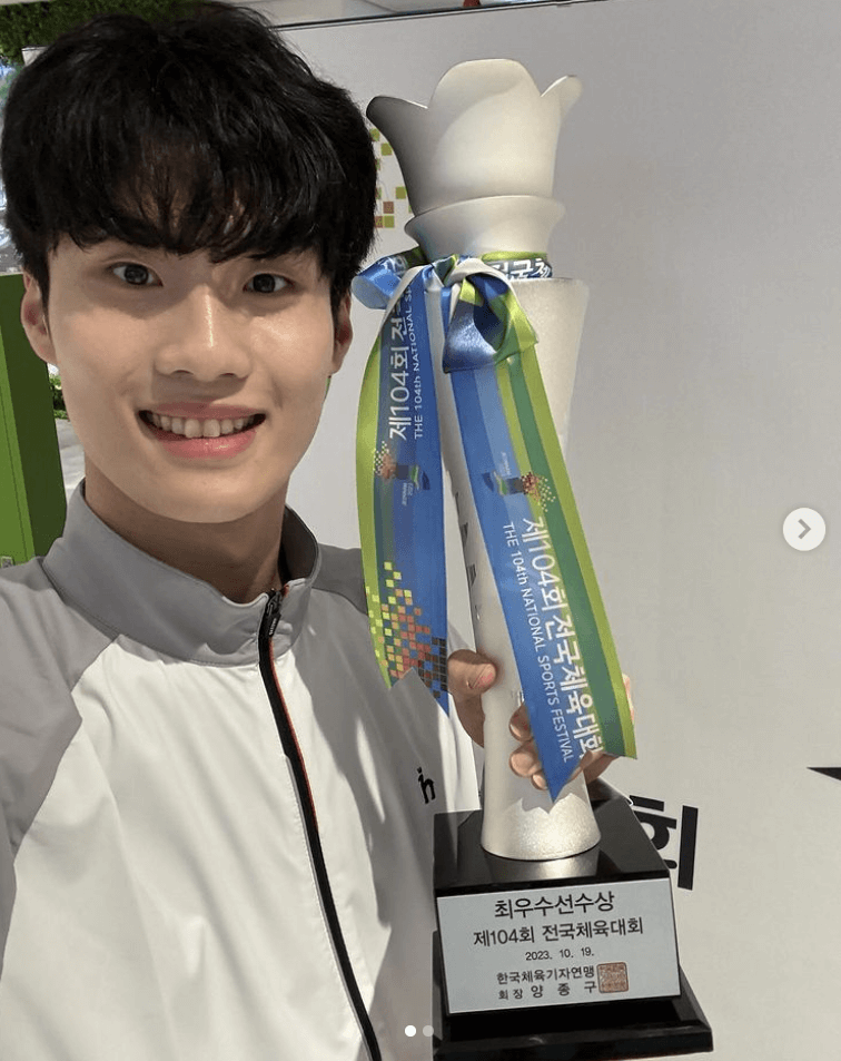 황선우 수영 선수