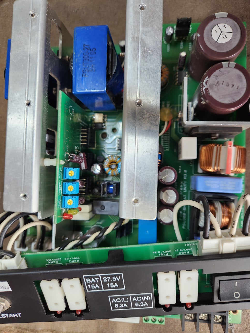 소방수신기파워 PSU300-BH-BAT 출력 전압무 수리 완료