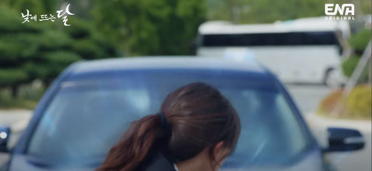 낮에뜨는달_3회