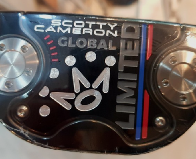 스카티 카메론 한정판 퍼터 사진들