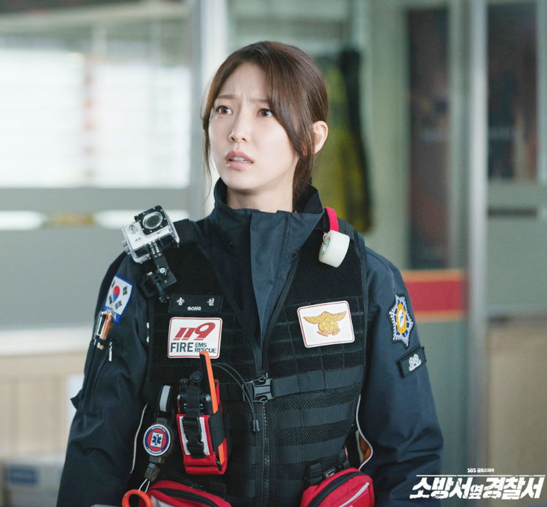 소방서 옆 경찰서