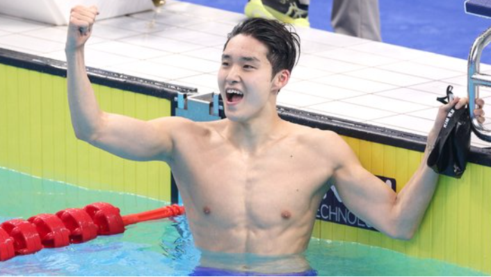 김우민선수