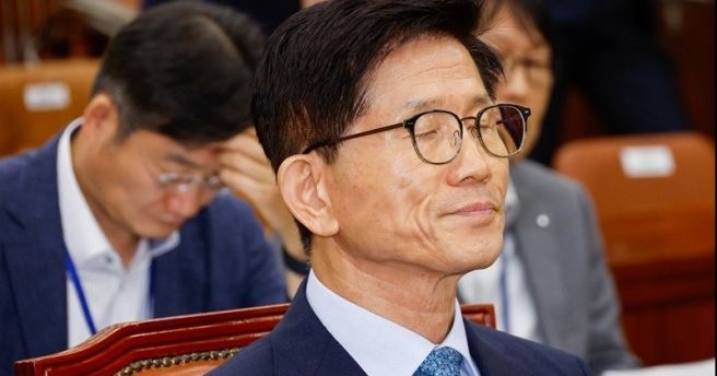 김문수 노동부장관 프로필