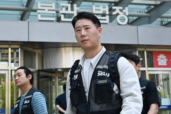 긴급조정권이란?: 삼성전자 총파업 D-5, 정부의 &lsquo;긴급조정권&rsquo; 카드 꺼내드나? 과거 사례와 경제적 파급력 완벽 분석