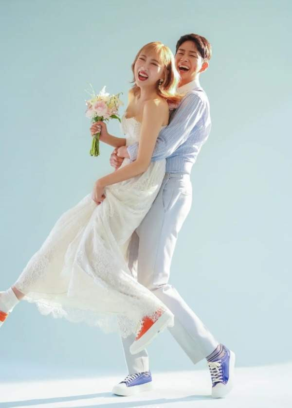 임라라 손민수 엔조이커플