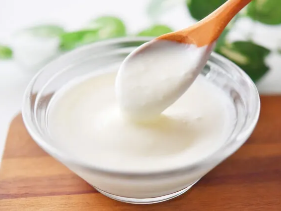 근육 유지에 도움을 주는 그릭요거트