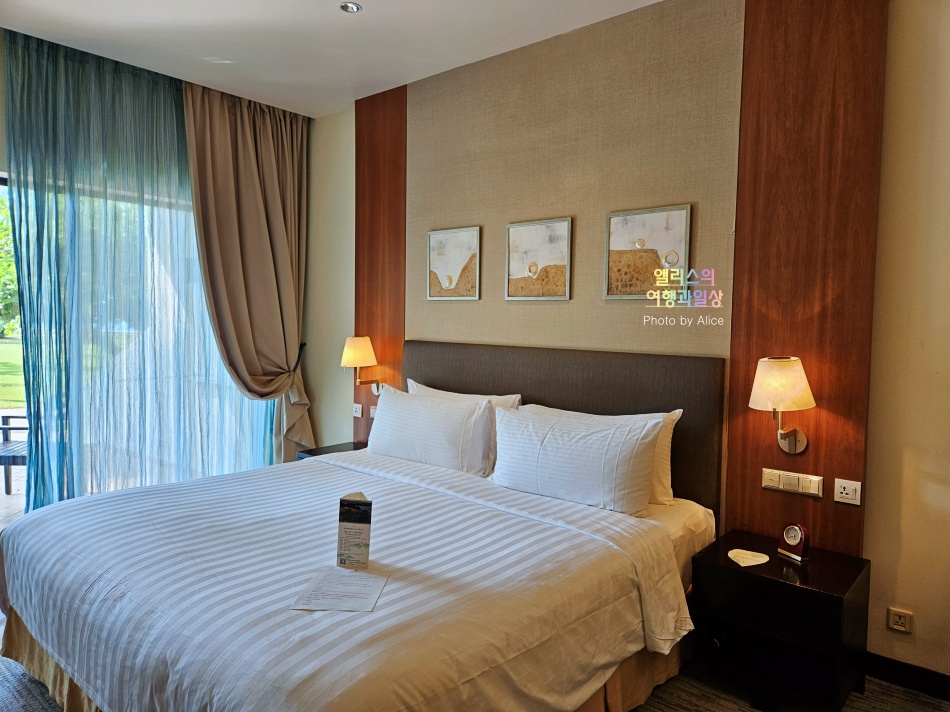 호텔 샹그릴라 탄중아루 코타키나발루 탄중 윙 씨 뷰 룸 (킹베드) 솔직 후기