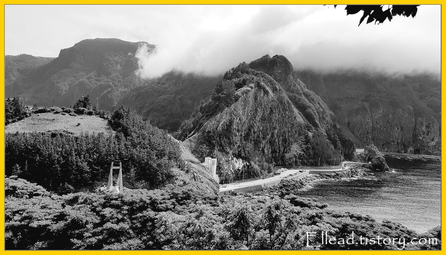 관음도에서 조망한 모습