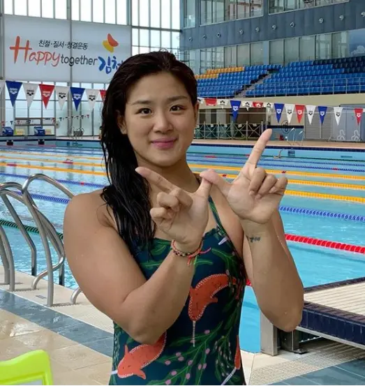 수영 선수 정유인 프로필
