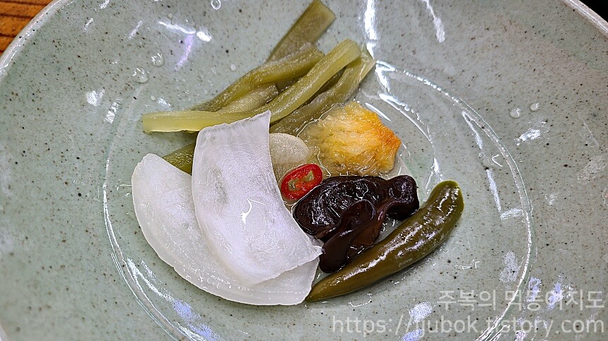 바베큐광장-밑반찬