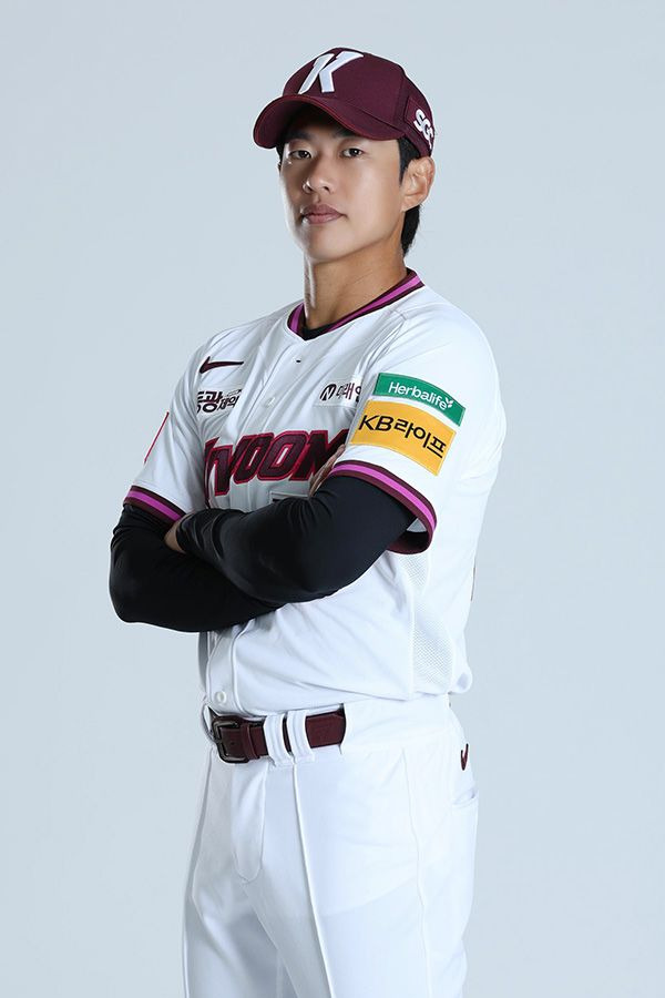 송성문 야구선수 연봉 나이 프로필 학력 고향: 샌디에이고 파드리스 MLB 성공 비결, 20-20 기록 완벽 분석