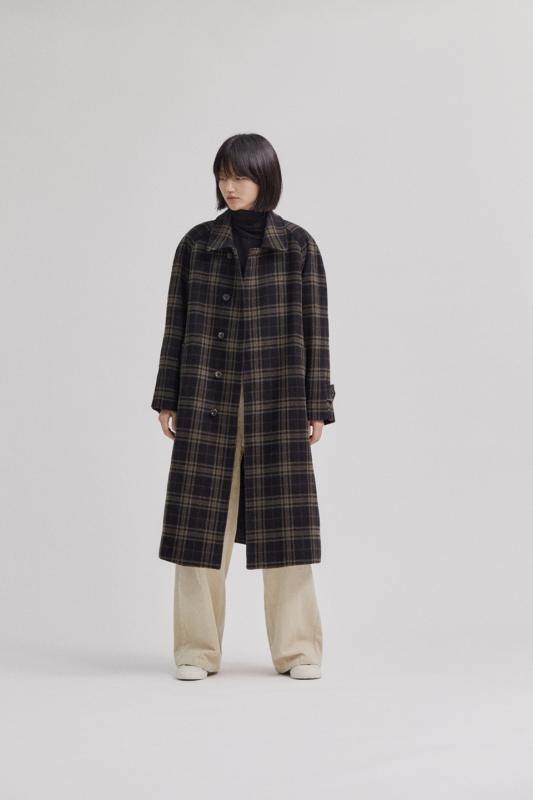 스타더스트 세이블 체크 코트 1color 22FW
