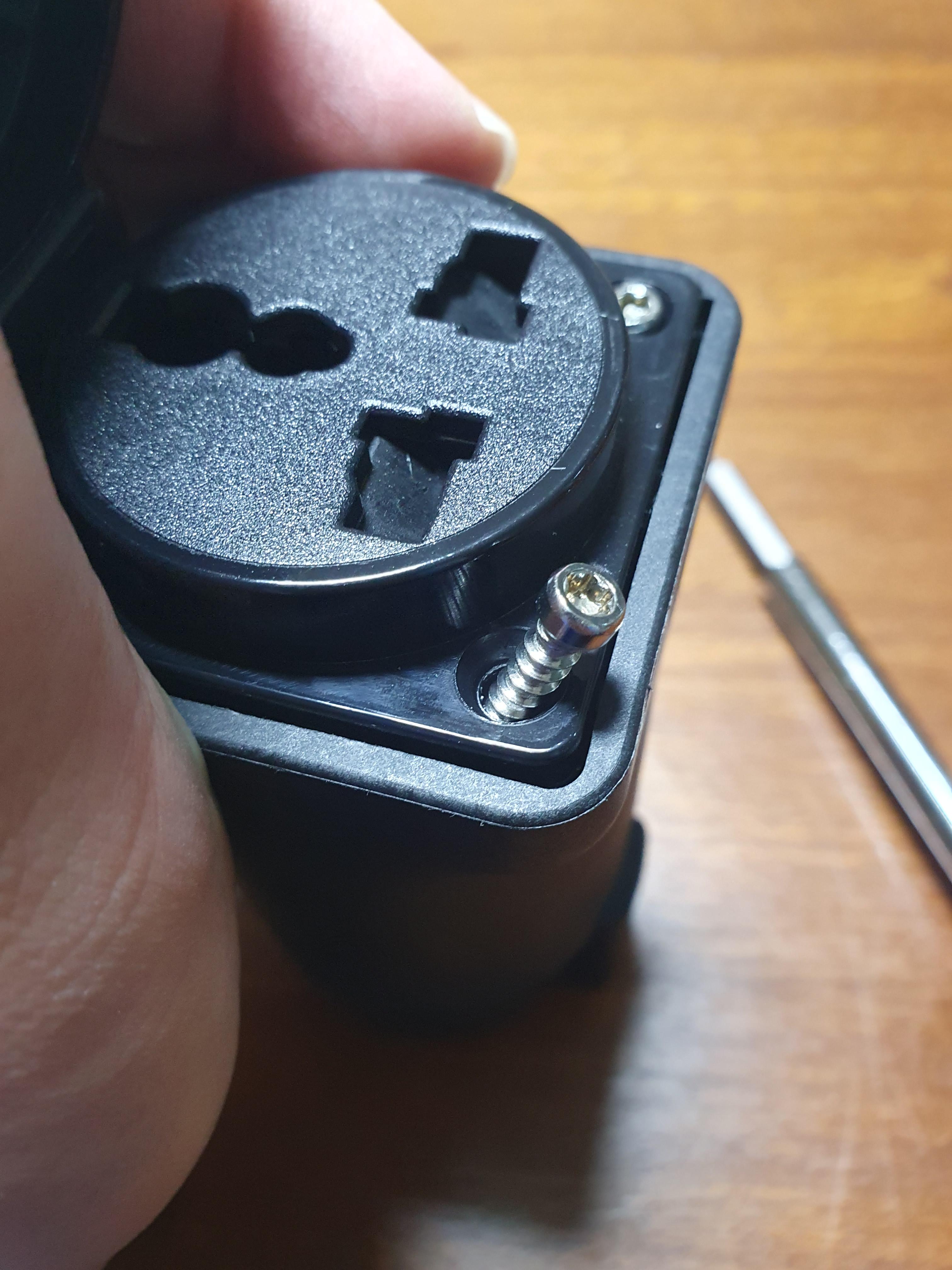 알리 트위지 충전젠더 별볼트 제거하기