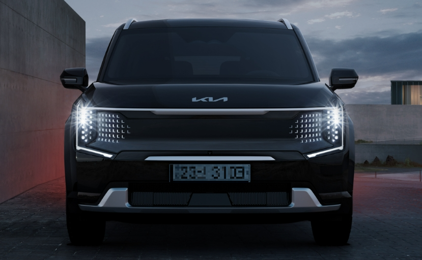 KIA EV9 블랙색상 전면부