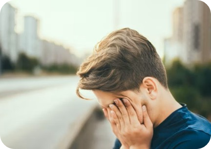 눈 밑 떨림, 그냥 넘기지 마세요! 자주 발생하는 이유 7가지