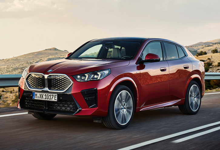 BMW iX2 eDrive 20 M 스포츠 사진