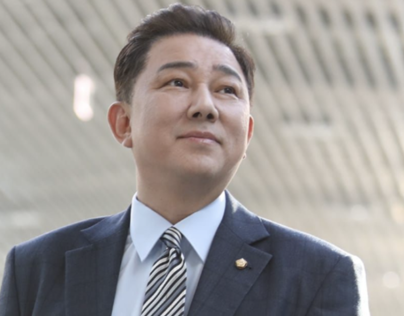 김병기 의원 프로필 : 신임 원내대표 당선, 홍장원 차장 지지, 아들 국정원 의혹까지