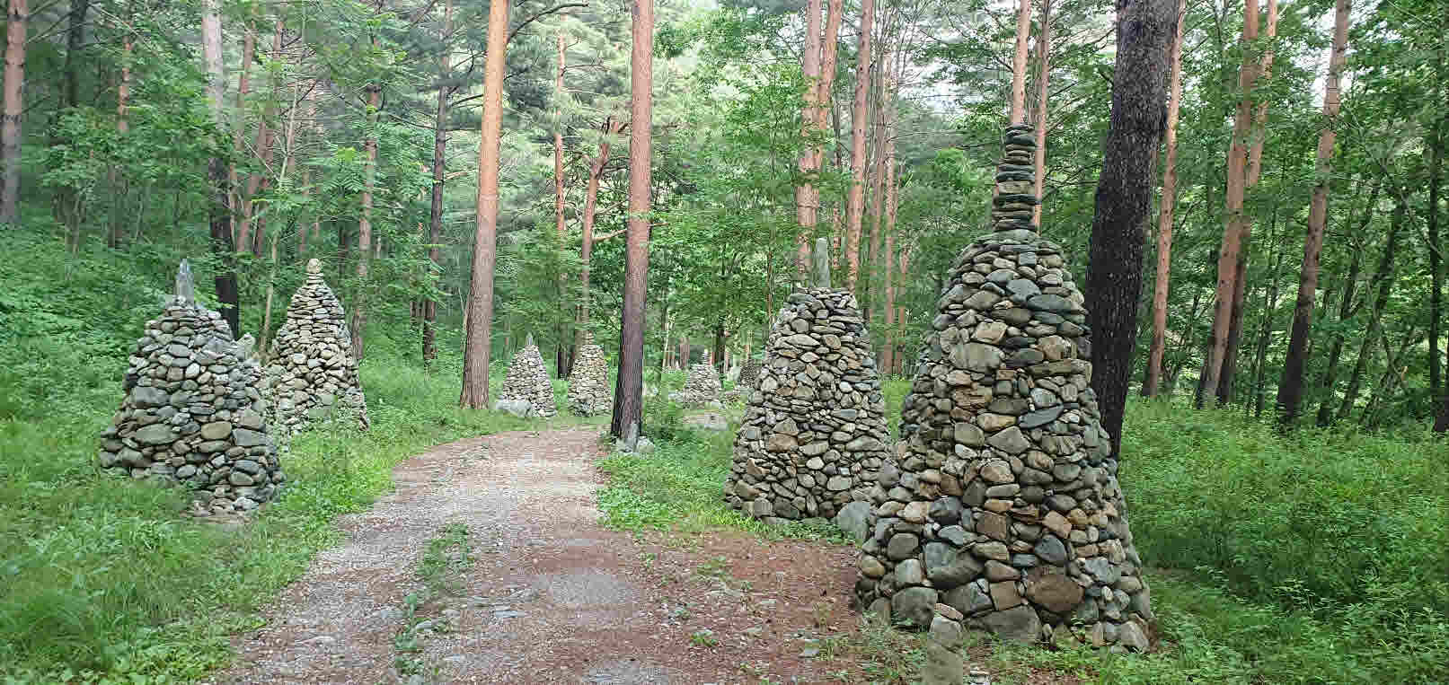 노추산 모정탑