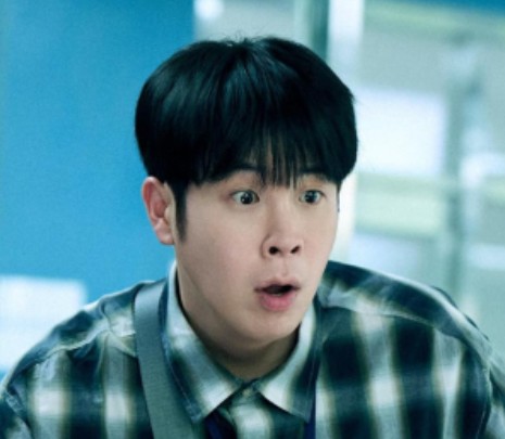 넷플릭스 드라마 참교육 등장인물 봉근대 역 표지훈