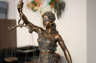 법조계의 미래 &ndash; AI는 조력자, 인간은 책임자