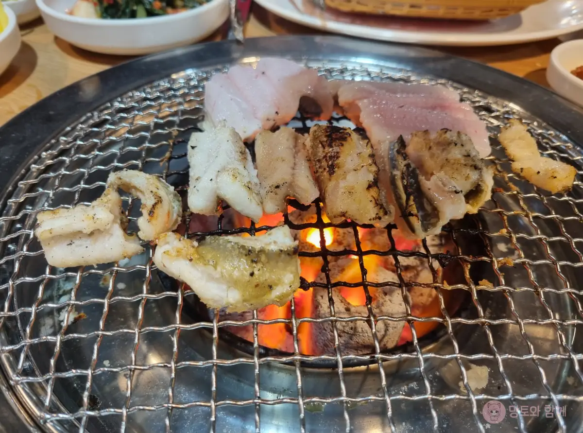 숯불위-장어3