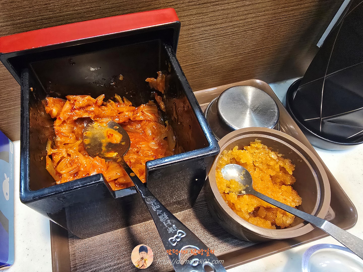 탄탄면공방 판교테크노밸리점 반찬