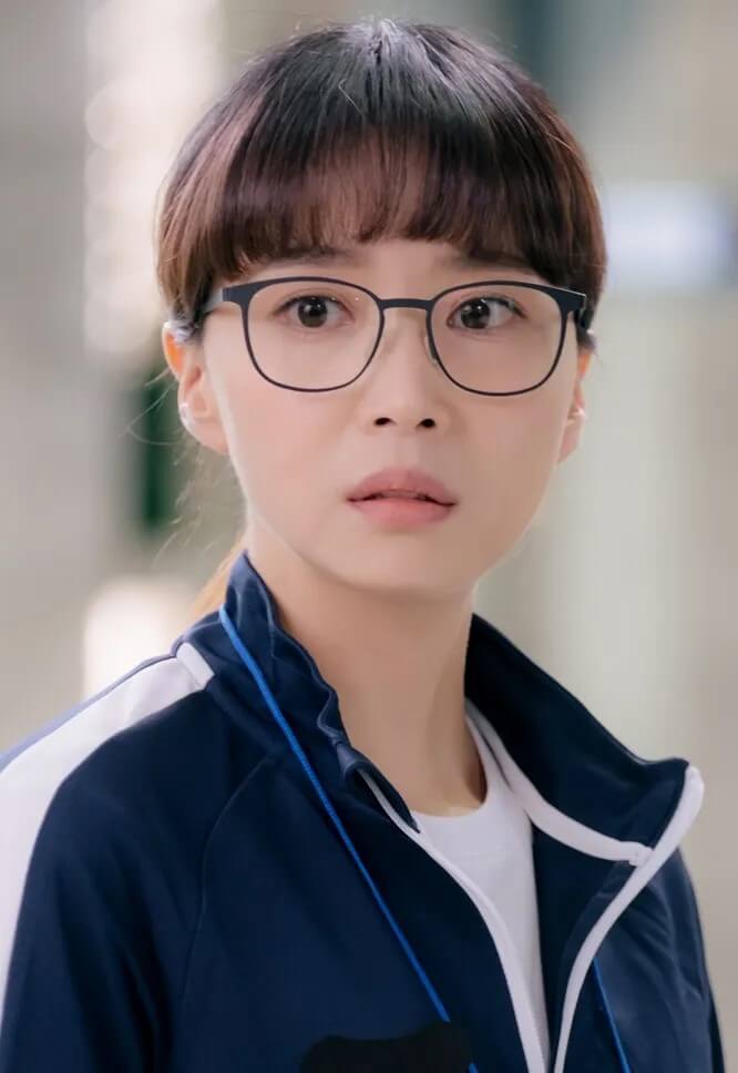 훈남정음의 주인공 오윤아의 대표 홍보 포스터입니다. 양선희 역을 맡았습니다.