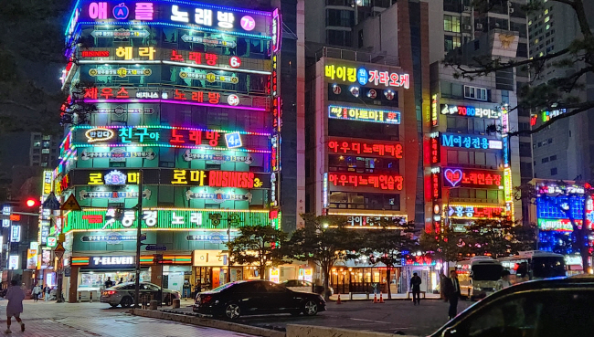 도심의 밤은 얼마나 조용하지 않을까? 7일간 기록한 생활 소음과 수면 변화 관찰기