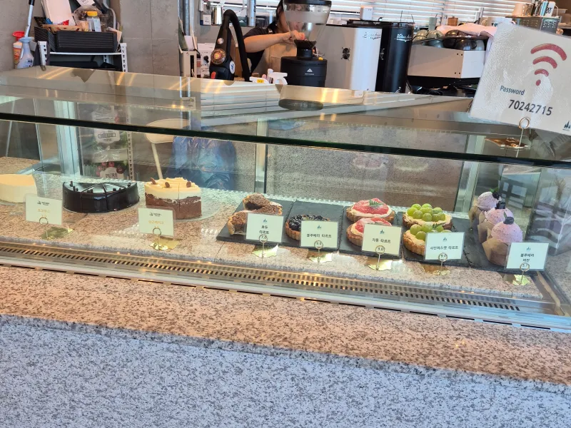 데이트하기-좋은-카페-베이커리2