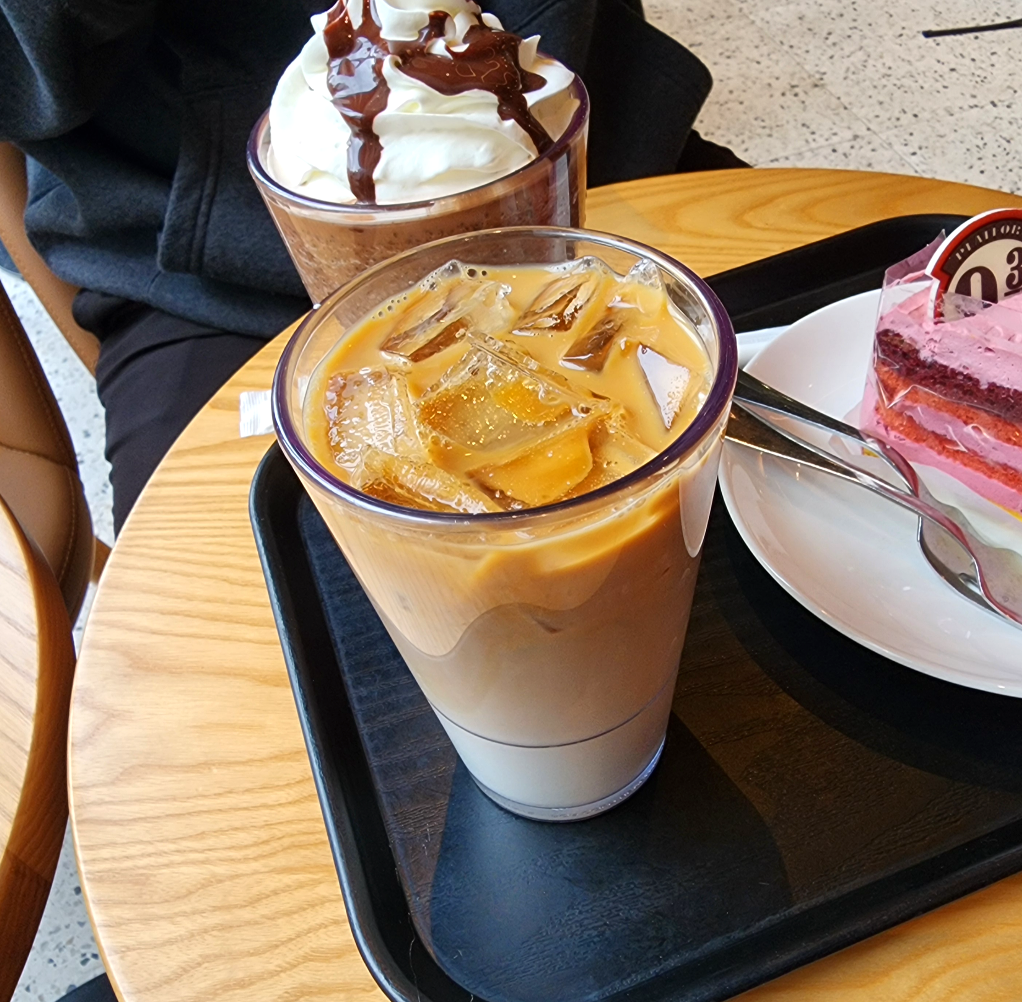 스타벅스_돌체콜드브루