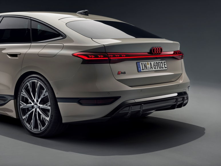 아우디 A6